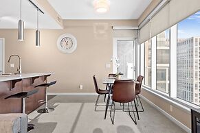 GLOBALSTAY. Modern Downtown Condos. Free parking