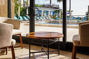 Uras Beach Hotel