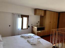 Flutura Apartments