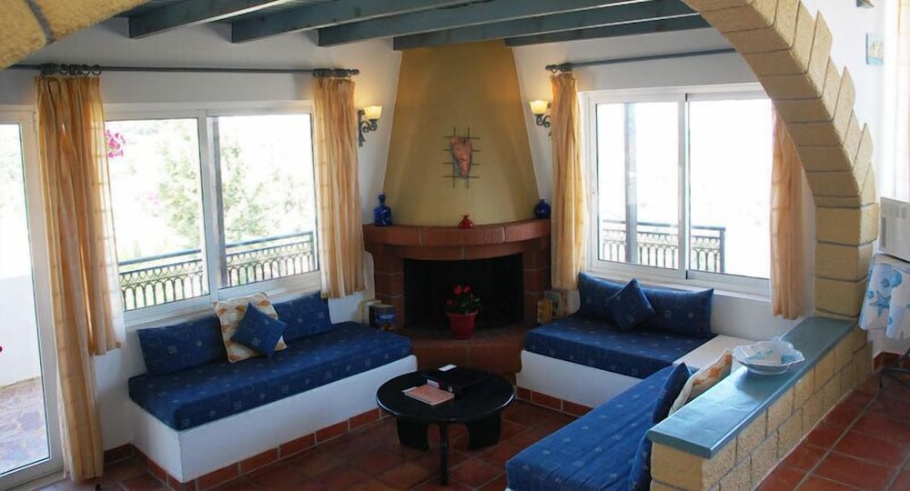 Pano Stalos Villas