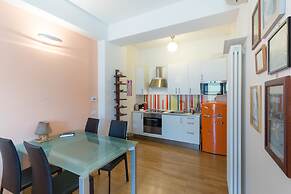 Navigli 6A Apartment
