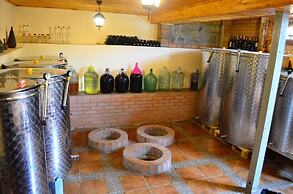 Guesthouse Lago & Wine Cellar