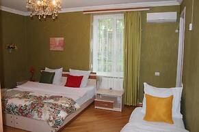 Guesthouse Lago & Wine Cellar
