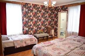 Guesthouse Lago & Wine Cellar