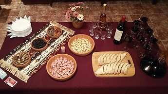 Guesthouse Lago & Wine Cellar