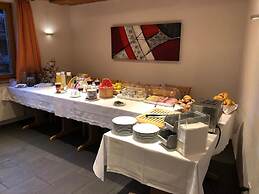 Hotel Ladina