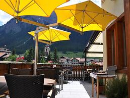 Hotel Ladina