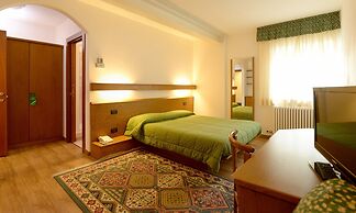 Hotel Compet