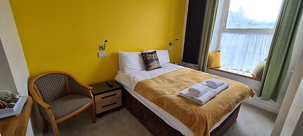 Torland Seafront Hotel