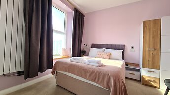 Torland Seafront Hotel