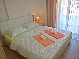 La Porta Apartments