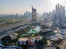 Grand Cosmopolitan Hotel