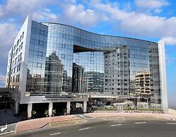 Grand Cosmopolitan Hotel