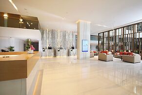 Grand Cosmopolitan Hotel