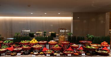 Grand Cosmopolitan Hotel