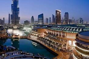 Grand Cosmopolitan Hotel