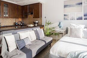 Nasma Holiday Homes Boulevard Walk