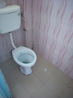 Kwiremia Hotel