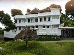 Sharook Lodge - Hostel