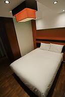 Capac Hotel II
