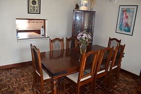 Bustani Apartment