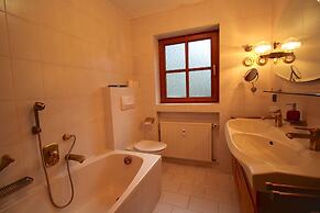 Chalet Adriana