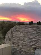 Giraffe Lookout House