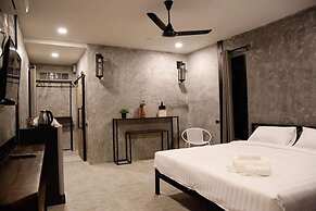 Baan Kampu Resort