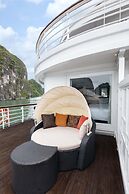 Paradise Grand Cruise