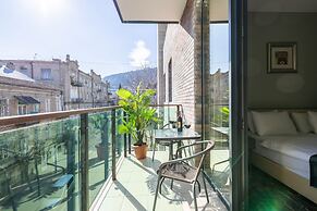 Brosse Garden Hotel