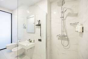 Brosse Garden Hotel