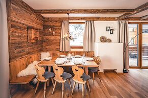 Lux Alp Chalet