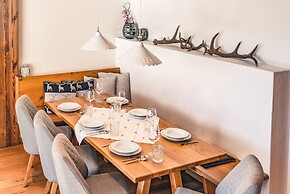 Lux Alp Chalet