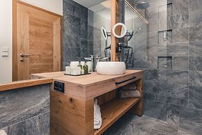 Lux Alp Chalet