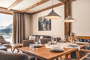 Lux Alp Chalet