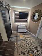 Double Bedroom Studio
