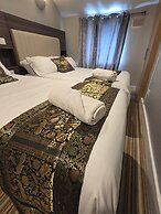 Double Bedroom Studio