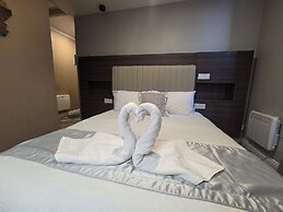 Double Bedroom Studio