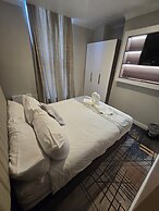 Double Bedroom Studio