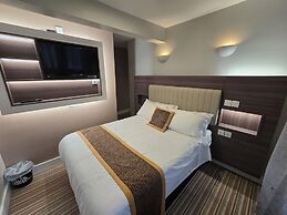 Double Bedroom Studio