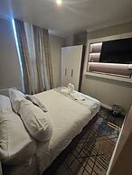 Double Bedroom Studio