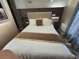 Double Bedroom Studio