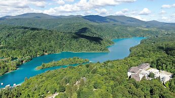 Hotel Jezero Plitvice Lakes