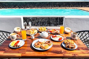Abasa Suites
