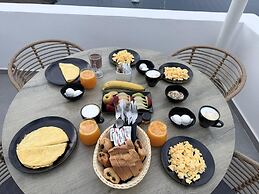 Allure Breeze Suites