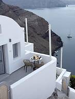 Allure Breeze Suites