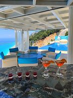 Okeanos Vine Villa