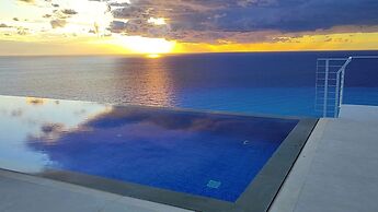Okeanos Vine Villa
