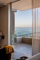 O' Two Hotel