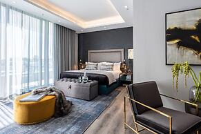 O' Two Hotel